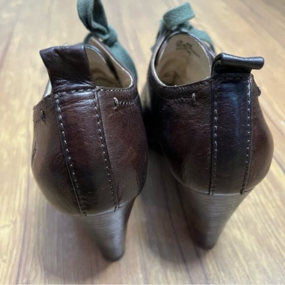 Frye Miranda Lace Heels Booties in Brown Women Size 7.5M - Picture 6 of 9